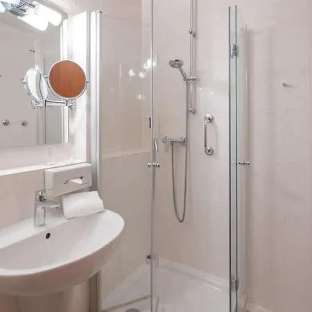 Hotel Royal 4*
