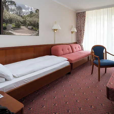 Royal Hotel