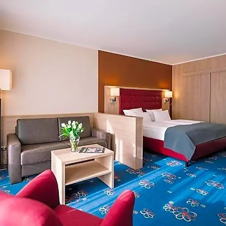 Royal Hotel 4*