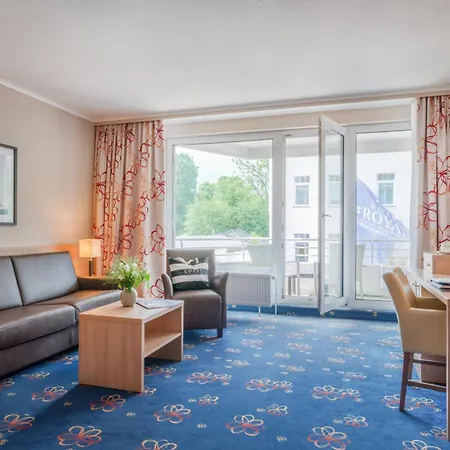 호텔 Royal 4*